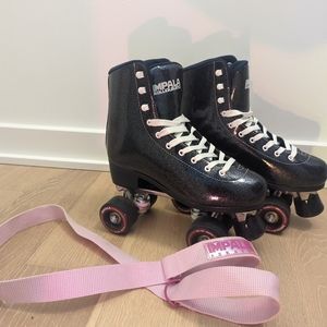 Impala Quad Skates in Midnight